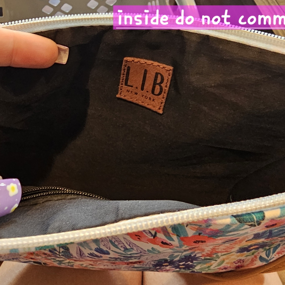 Cream and Blue Crossbody Bag with Watercolor Floral Design - Picture 3 of 3